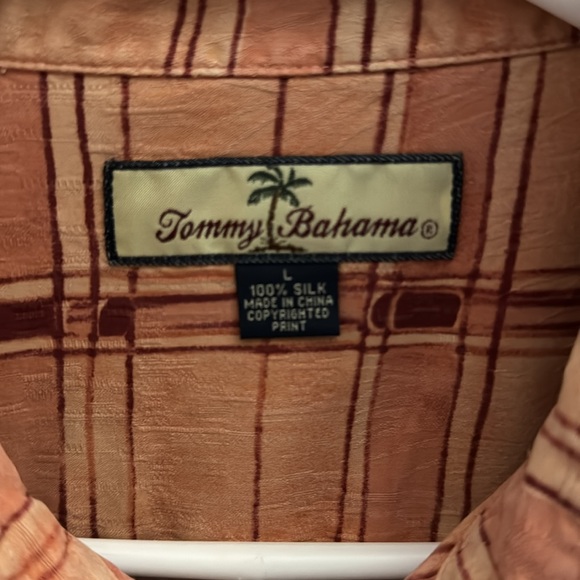 Tommy Bahama - Picture 4 of 10